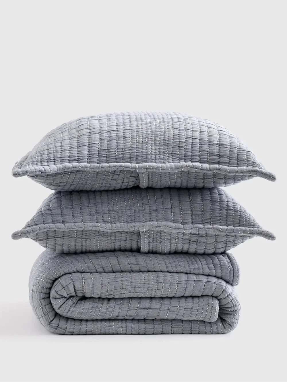 Soft Quilted Bedding Set in Light Blue/Gray - 3-Piece Cal King/King Size